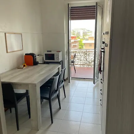 Apartment Con Terrazza Vicino Al Centro *